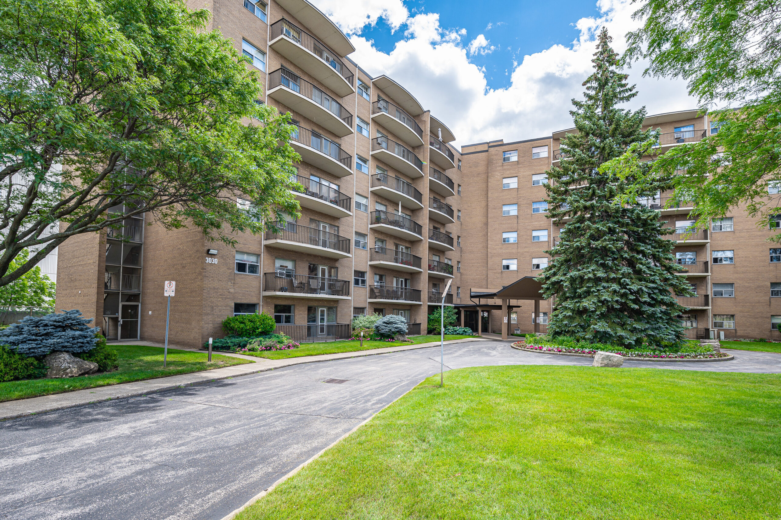 apartments in Burlington Ontario